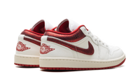 Jordan 1 Low WMNS Ruby HJ9338 106