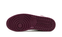 Air Jordan 1 Retro High OG Bordeaux 555088 611