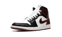 Jordan 1 Mid SE Dark Pony HF3216 102