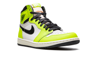 Air Jordan 1 High OG Visionaire 555088 702