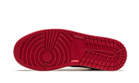 Air Jordan 1 Mid Banned 2020 554724 074