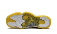 AIR JORDAN 11 LOW WMNS Yellow Snakeskin AH7860 107