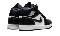 Jordan 1 Mid Off Noir Toe DQ8426 010