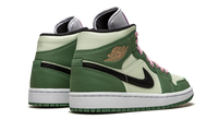 AIR JORDAN 1 MID SE WMNS Dutch Green CZ0774 300