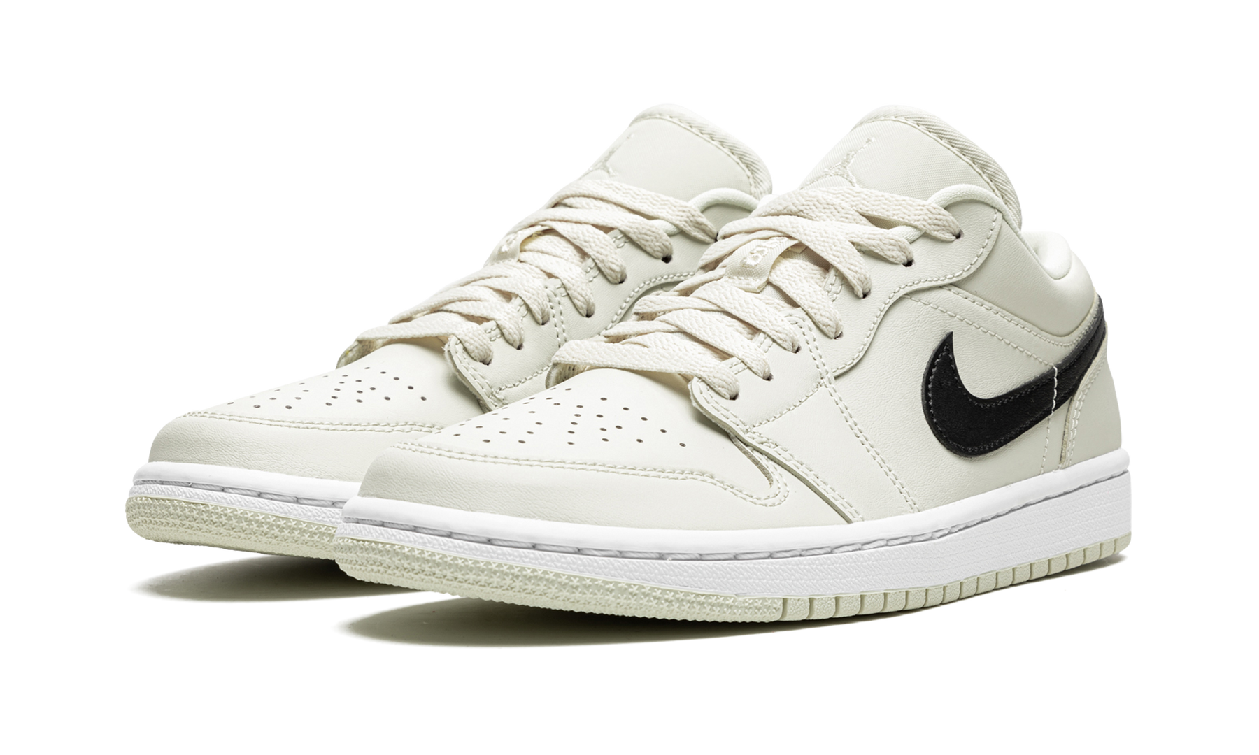 AIR JORDAN 1 LO WMNS Coconut Milk DC0774 121